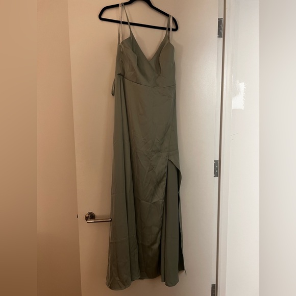 Azazie Maksim dress in Agave - never worn - Picture 5 of 5